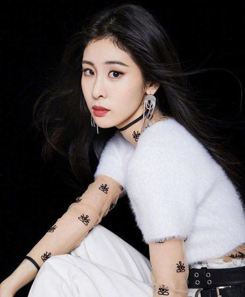 圈内人爆料张碧晨,圈内爆料揭示不为人知的背后故事 第1张 圈内人爆料张碧晨,圈内爆料揭示不为人知的背后故事 第1张